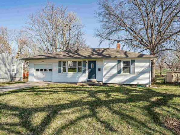 9808 E 59th Ter, Raytown, MO 64133