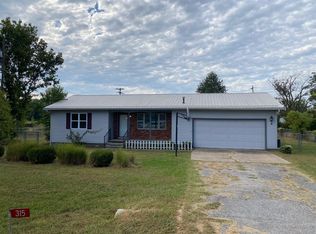 315 Nunnamaker St, Fairland, OK 74343