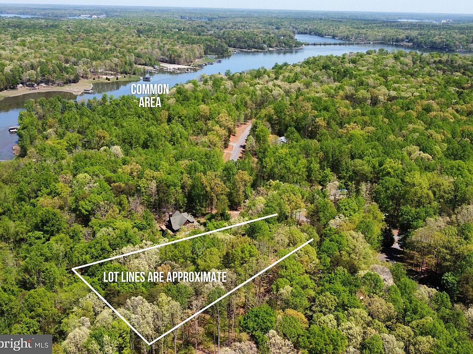 1st image of 117 Fisher Dr