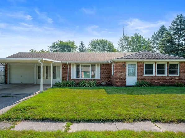 1908 S York Rd, Yorktown, IN 47396