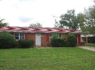 6400 Summerhill Rd, Temple Hills, MD 20748