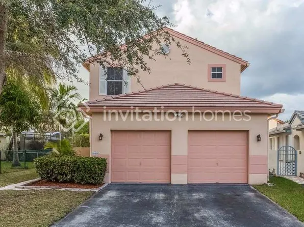 18493 NW 21st St, Hollywood, FL 33029
