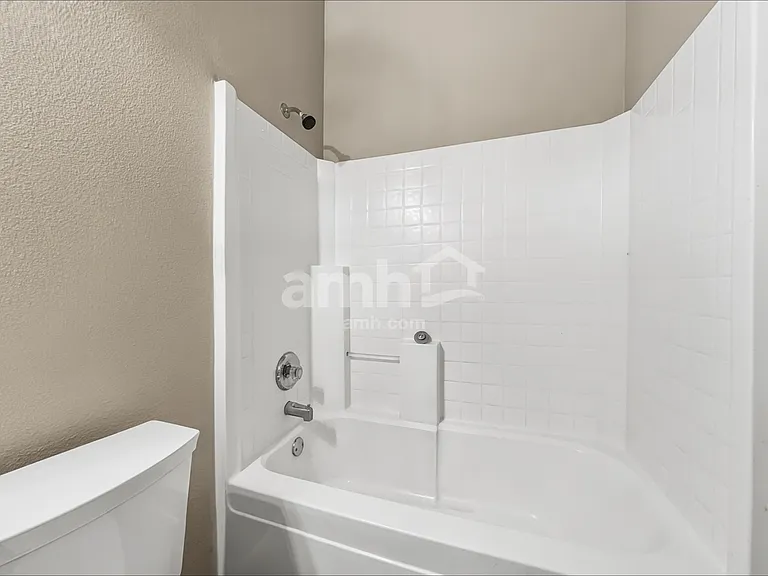 3809 Staghorn Cir N — Photo 15