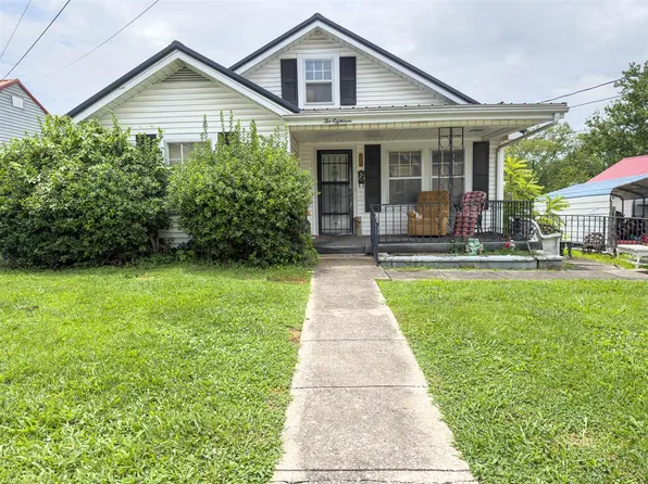 218 E Cherry St, Glasgow, KY 42141