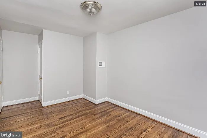 7457 Lawrence Rd — Photo 16