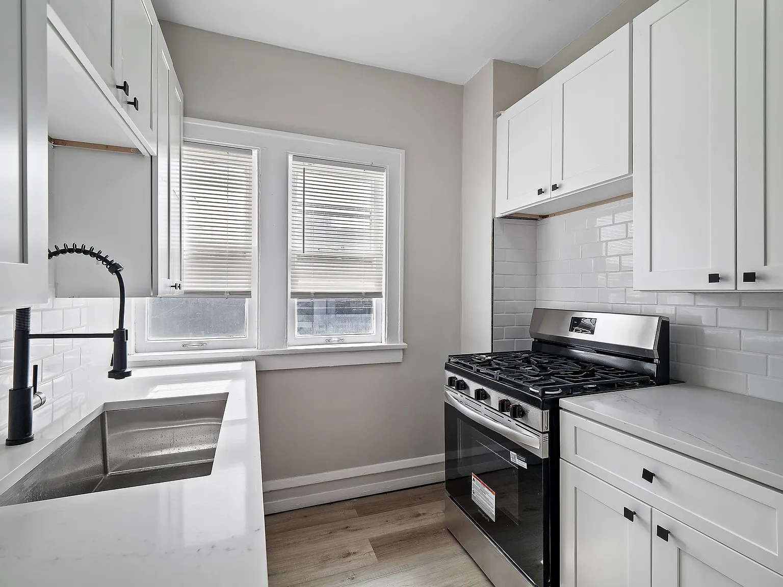 Amara Apartments — Photo 2