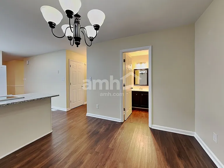 6112 Glenridge Ct — Photo 6