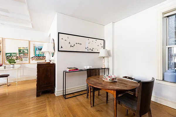 Sold by Compass | media 6