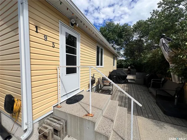 195 Ensign STREET, Pennant, SK S0N 1X0