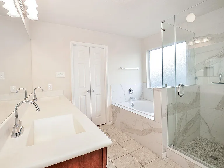 26715 Mandrake Falls Ct — Photo 18