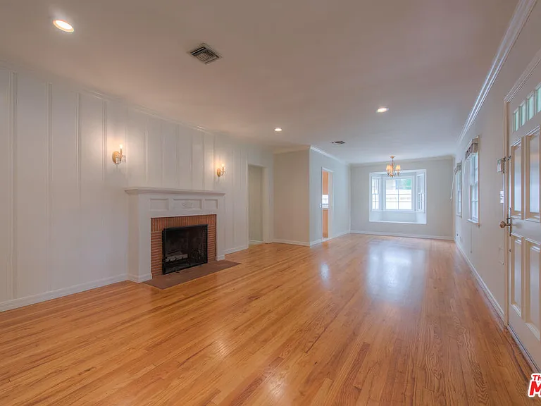 4110 Sunnyslope Ave — Photo 4