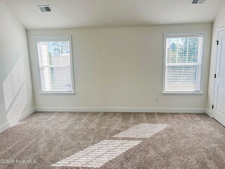 2426 Laurens St — Photo 15