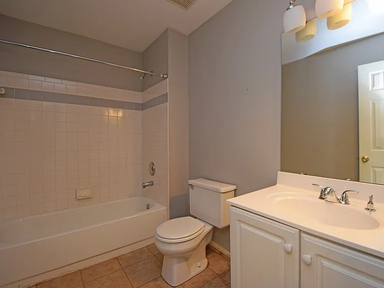 6490 Glenarbor Dr — Photo 23