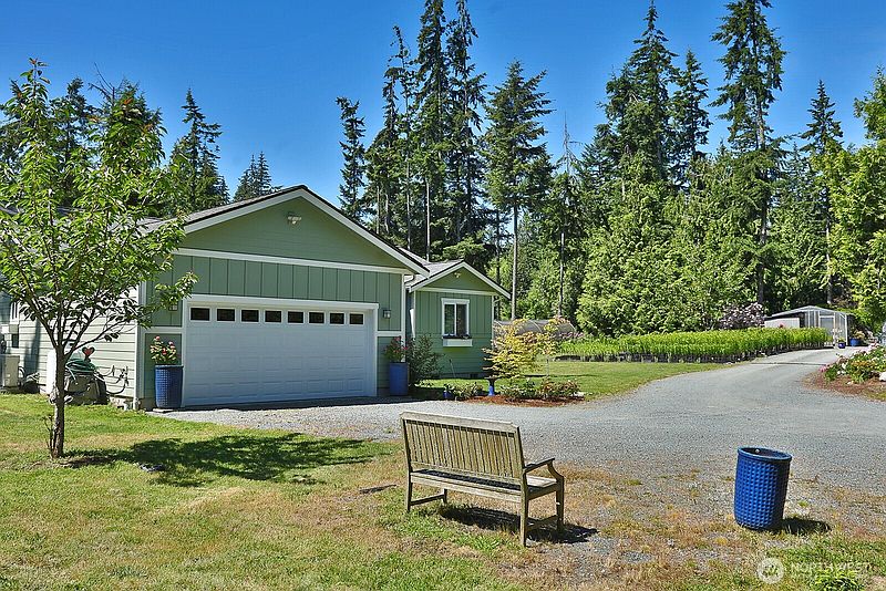 5th image of 6545 Cultus Bay Road