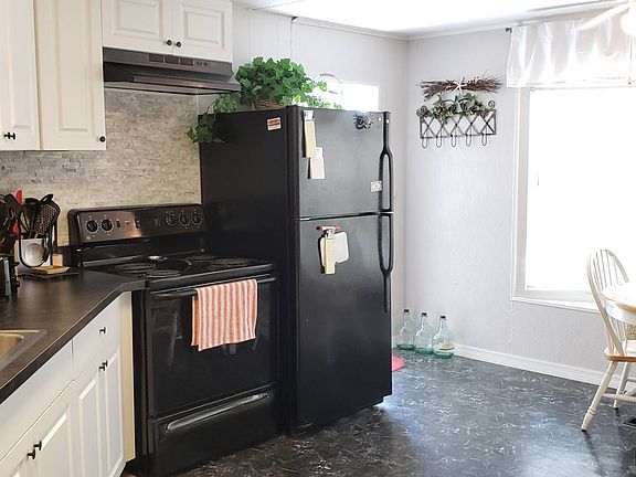 5th image of 15777 Bolesta Rd Lot 221