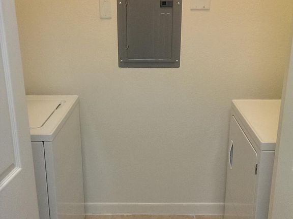 4th image of 5650 N Lycee Ct