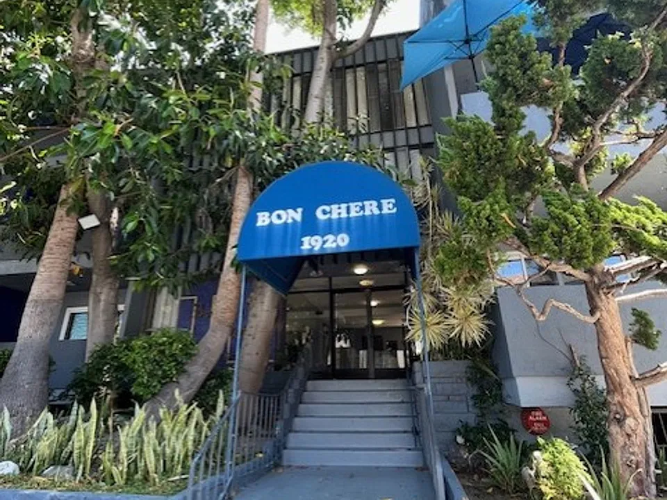 CMY - Bon Chere Apartments