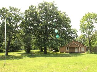 592 Burr Rd, Madisonville, TX 77864