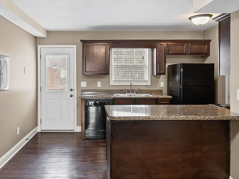 1761 Spring Water Dr #C — Photo 7