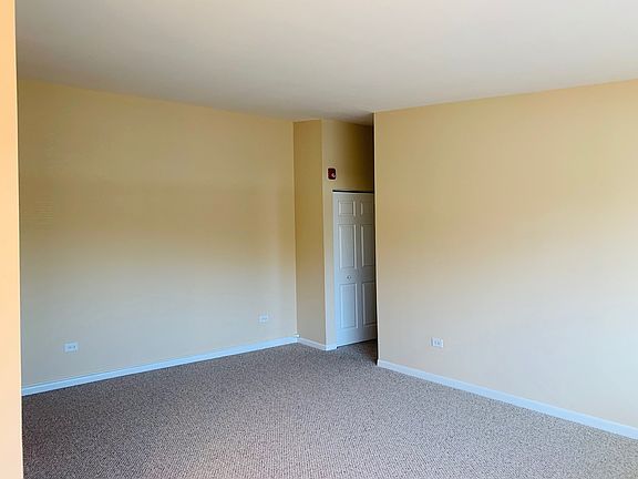 5th image of 705 W Park Ave APT 17
