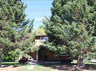 302 S 3rd St, Manhattan, MT 59741