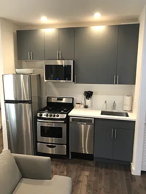 Rented by Corcoran | media 17