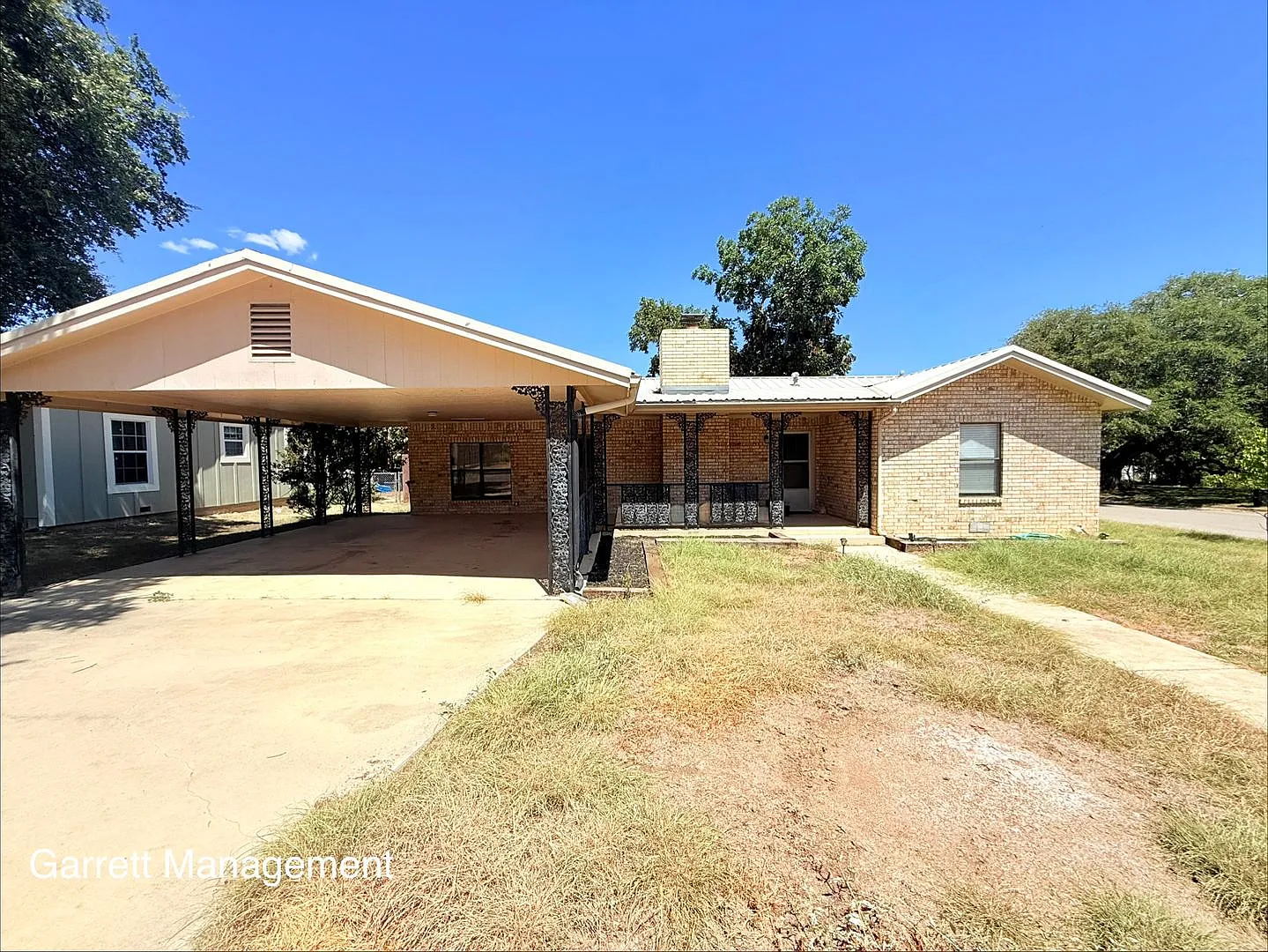 Charming 2/2 House for rent in Lampasas, TX — Photo 1