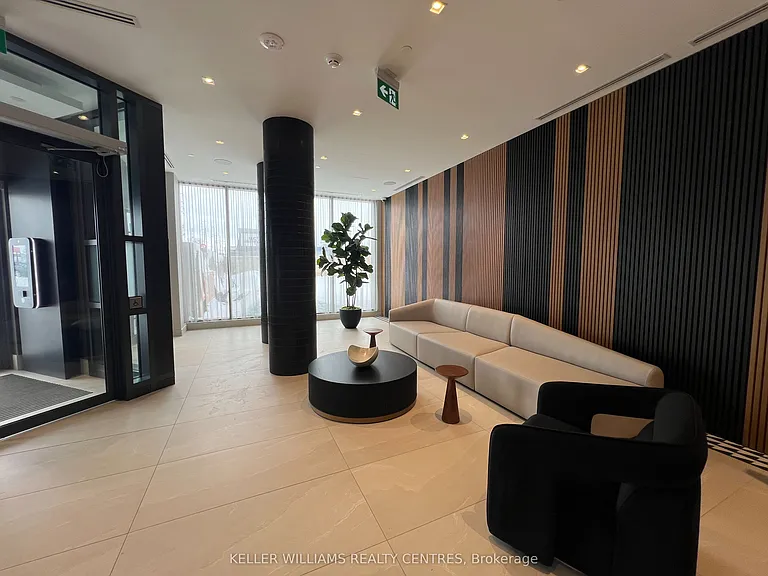 2545 Simcoe St N #2514 — Photo 16