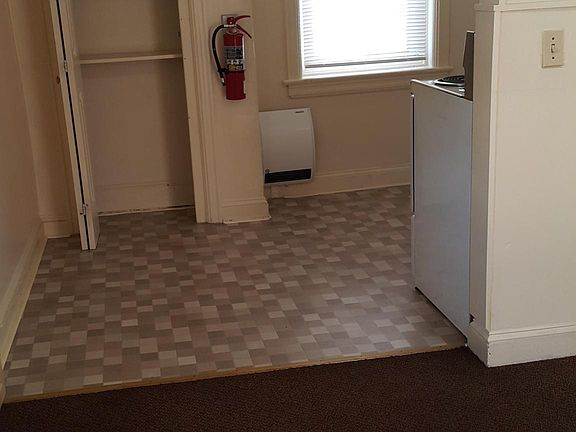 3rd image of 126 N 3rd Ave #3