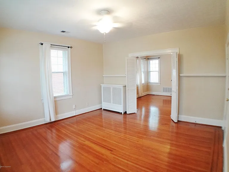 2450 Glenmary Ave #5 — Photo 6