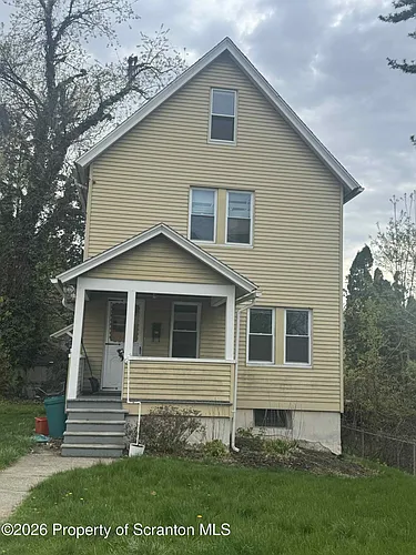 1116 Fairfield St Photo 1