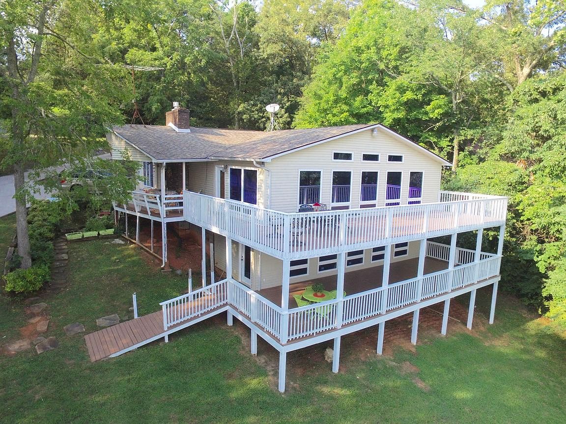 829 Plainview Dr, Dandridge, TN 37725 Zillow