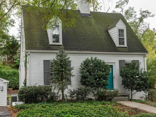 5018 V St NW, Washington, DC 20007