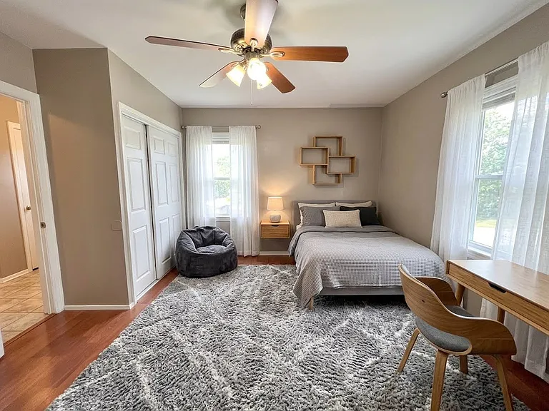 509 Royal Ave — Photo 8