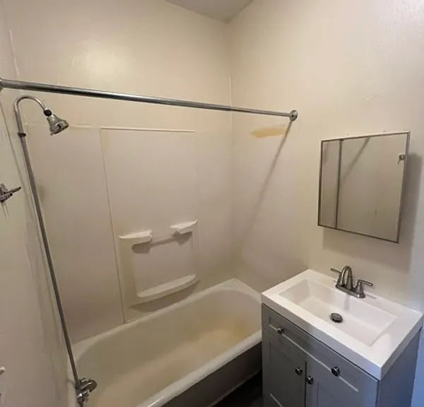 150 N Main St #9 — Photo 6