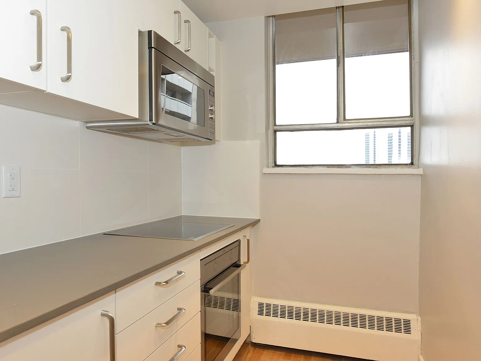 230 Oak Street — Photo 4