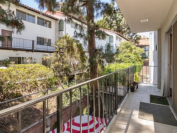 5th image of 5630 Ravenspur Dr Unit 208