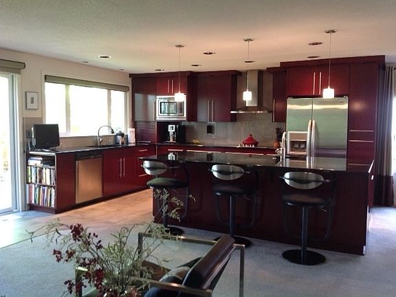 4th image of 10312 NE 88th St