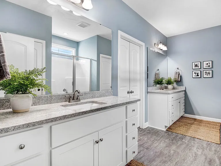 107 Villa Grey Ct — Photo 22