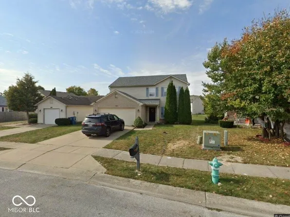 3916 N Bressingham Dr, Indianapolis, IN 46235
