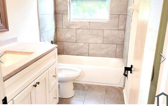 3rd image of 724 SW 68th Ter #C3