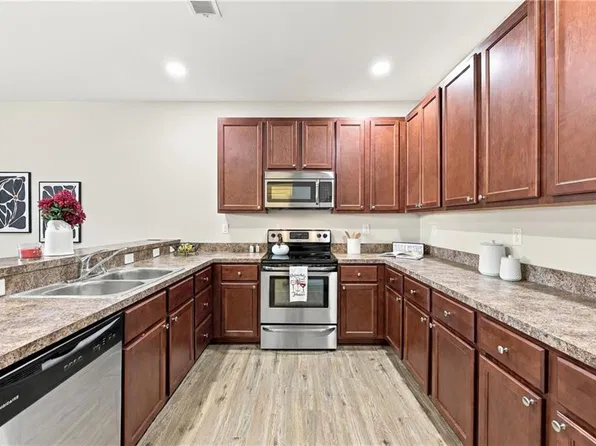 2508 Leytonstone Dr, Chesapeake, VA 23321