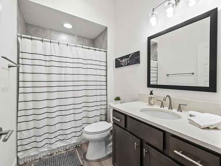 1393 Daniel Way — Photo 33