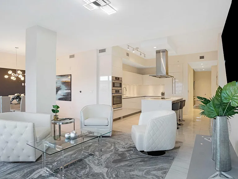 155 E Boca Raton Rd #501 — Photo 4