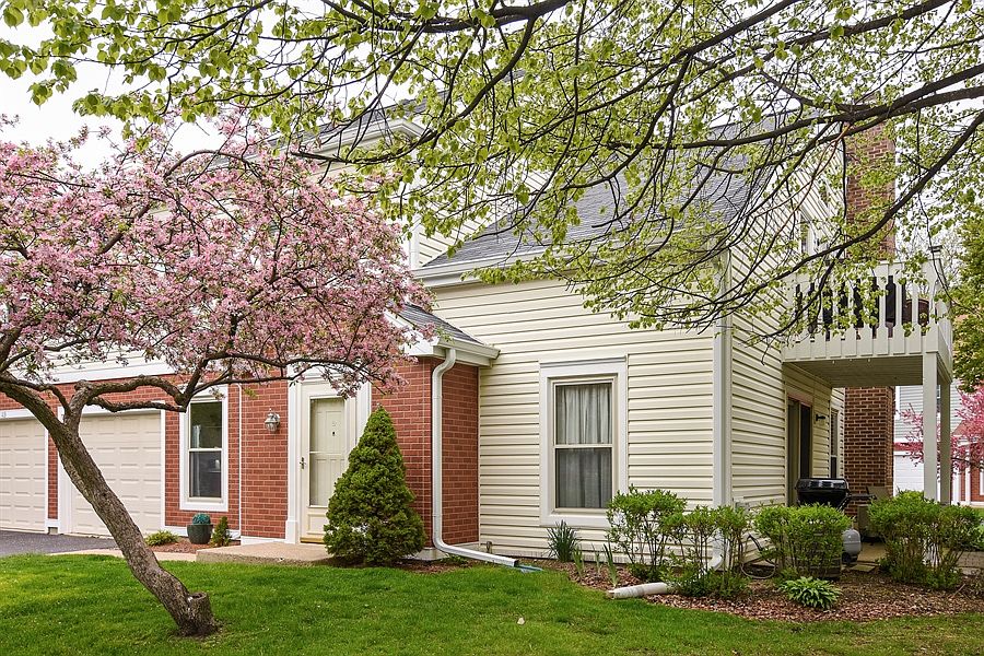 1st image of 115 S Stonington Dr #31-2