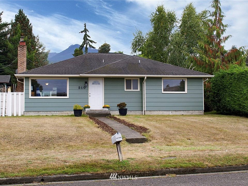 1st image of 210 Orcas Avenue