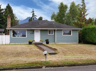 210 Orcas Ave, Pt Angeles, WA