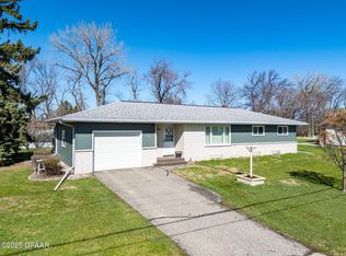 1001 Alexander St, Crookston, MN 56716