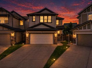 103 Panamount Cmn NW, Calgary, AB T3K0P5