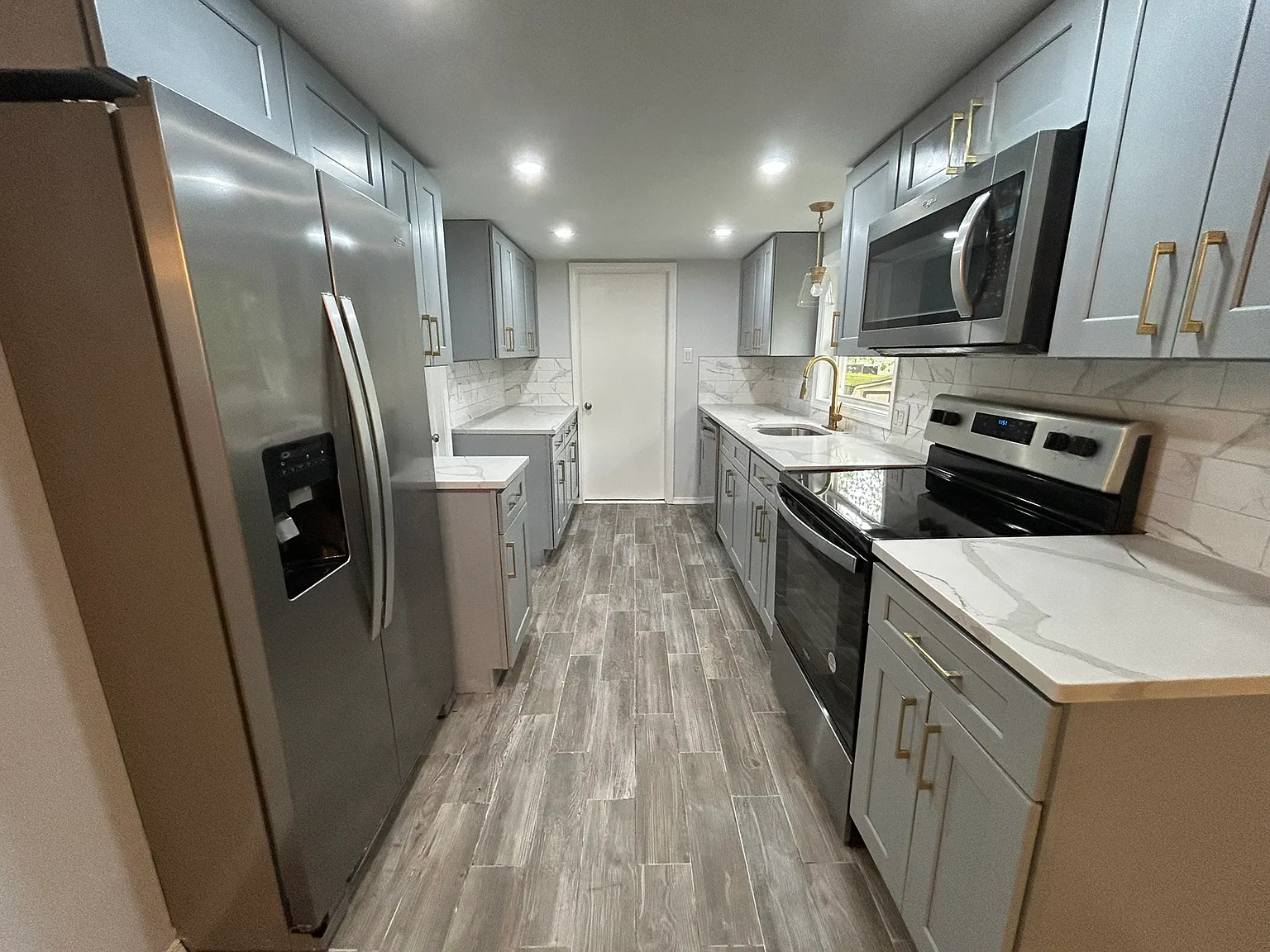 4 bed, 1308 sqft, $2,200 — Photo 4